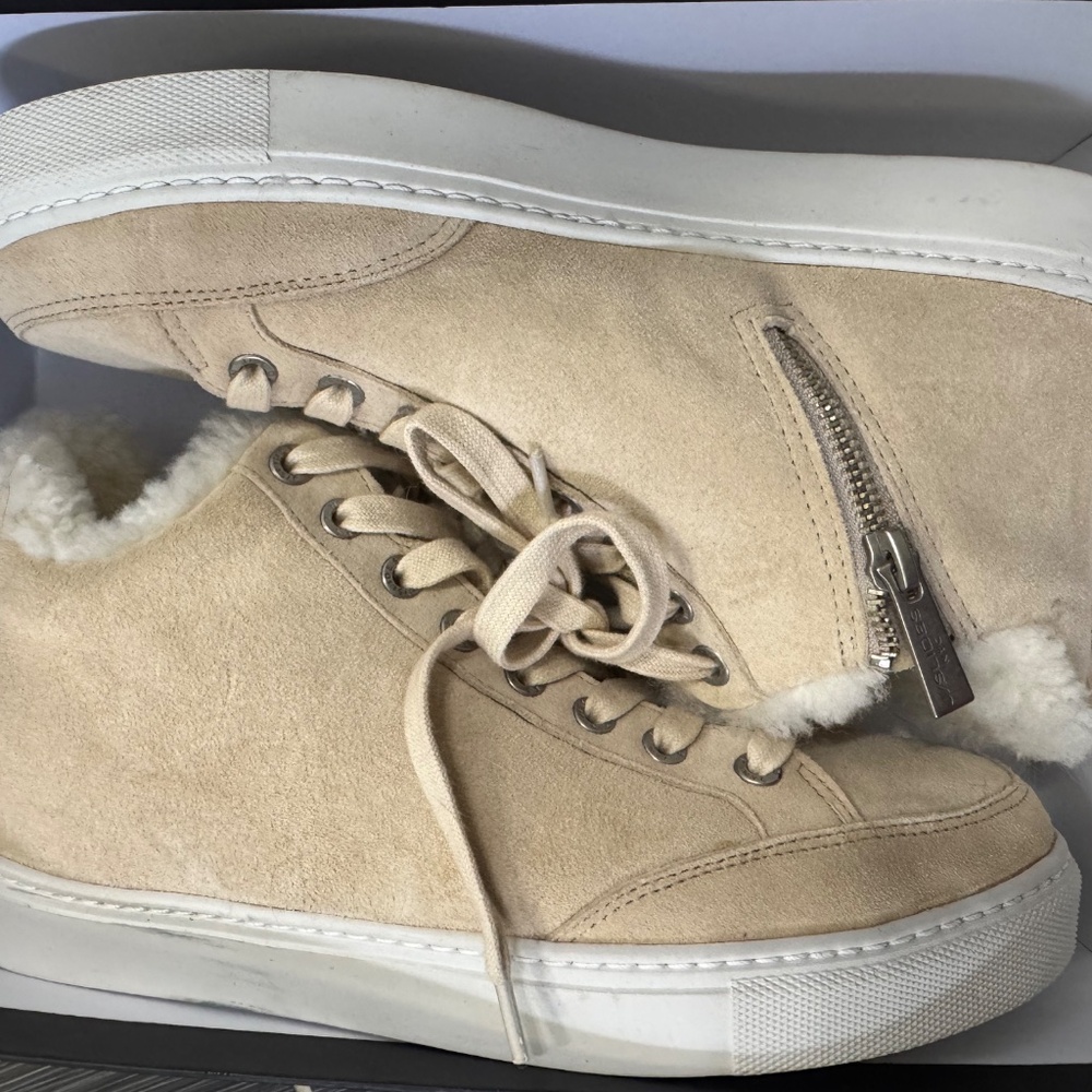 J/Slides NYC Lottie Suede Shearling Mid Top Studded Sneakers Shoes Sz 8.5